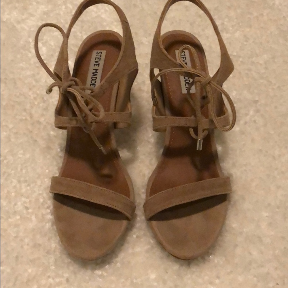 Steve Madden -  Suede Sandal Size 9.5